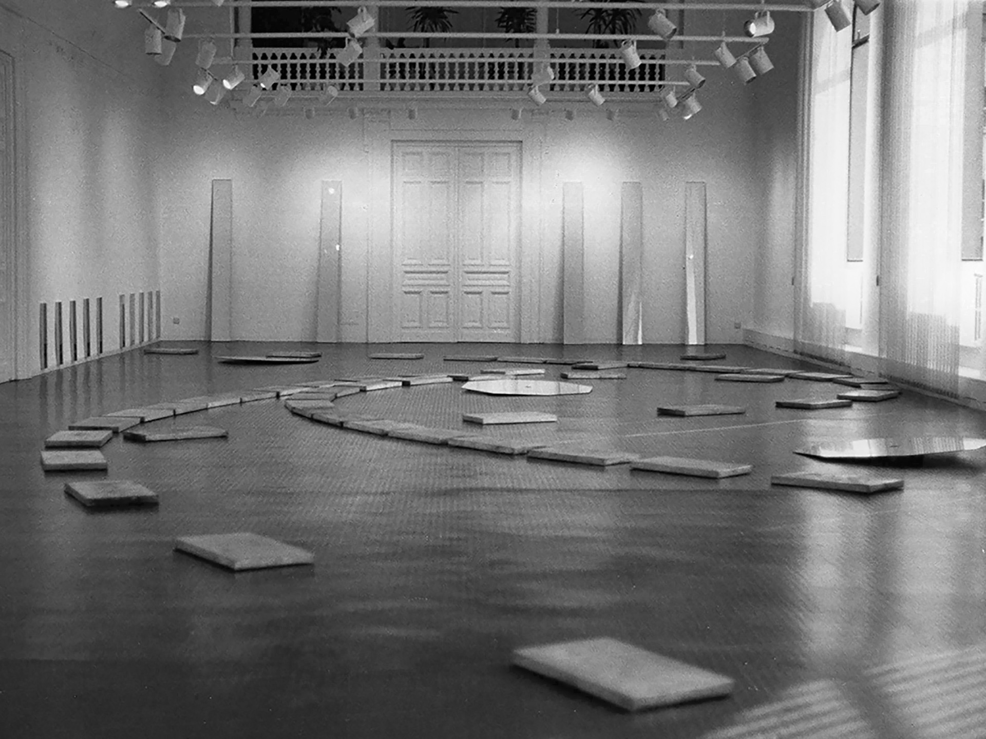 Exposition personnelle, vue partielle, Commissariat : Marie-Claude Beaud, 1981 - Jean-Pierre Bertrand - ADAGP